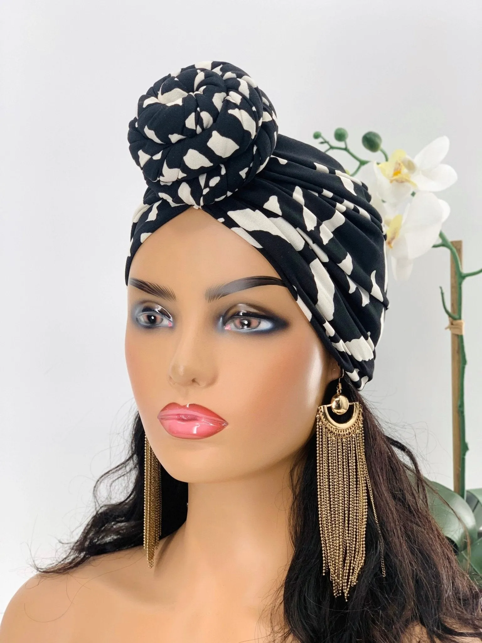 Remi Black & White Pre-Tied Turban